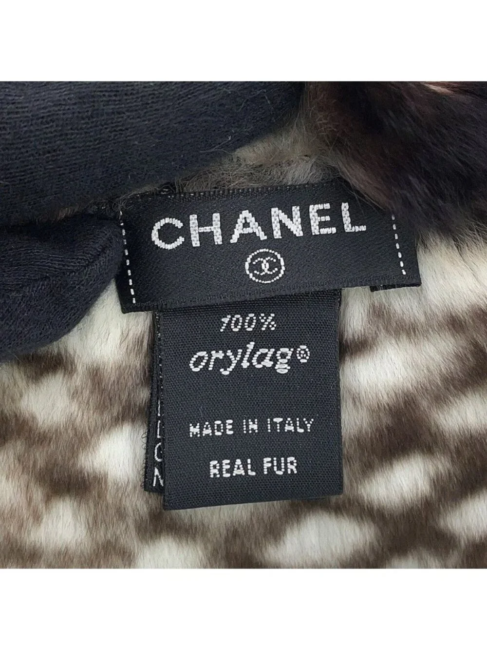 Chanel Scarf CC Logo Orirug